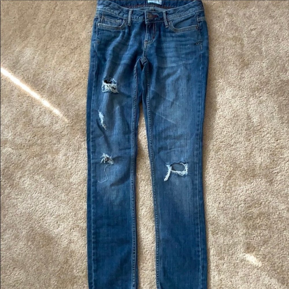 Aeropostale jeans. Distressed. Size 0 short.